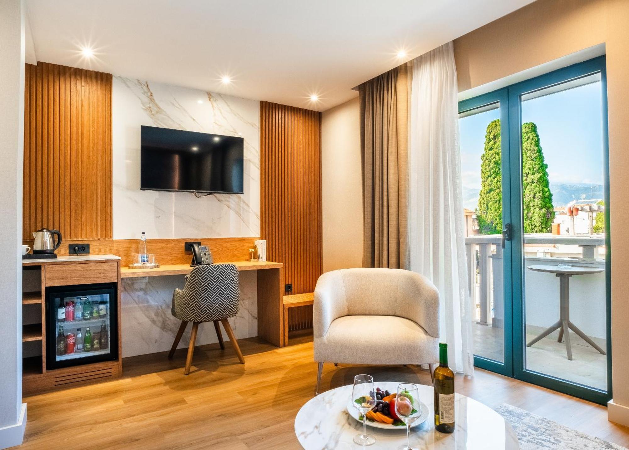 Boutique Hotel Villa Royal ティヴァト エクステリア 写真